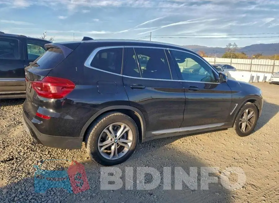 5UXTR7C59KLR39926 Photo# 3