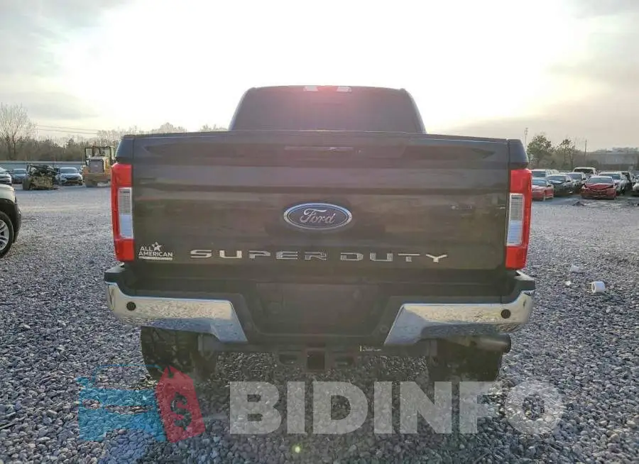 1FT7W2BT8JEB46909 Photo# 6