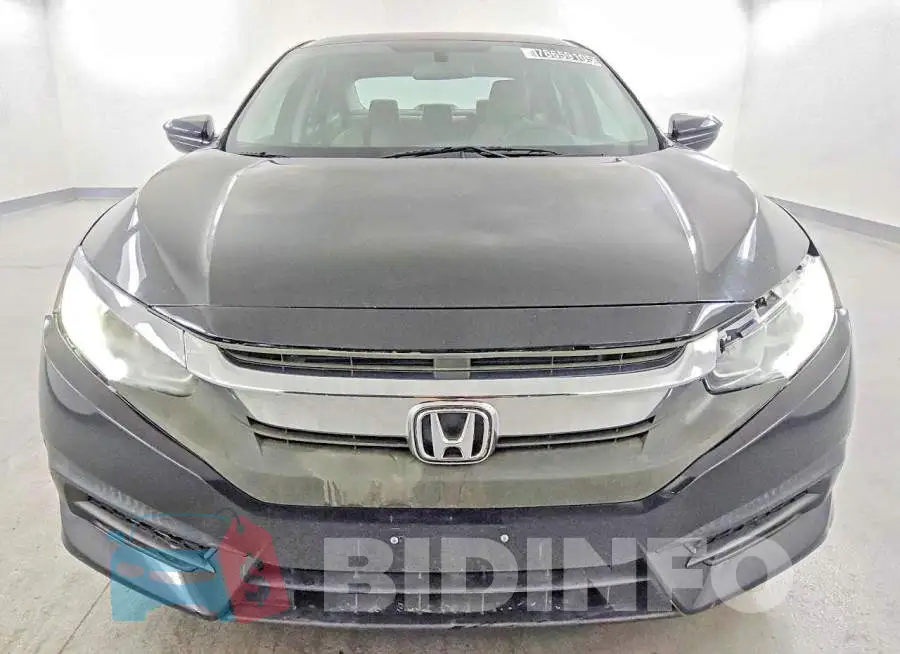 19XFC2F52HE018986 Photo# 5