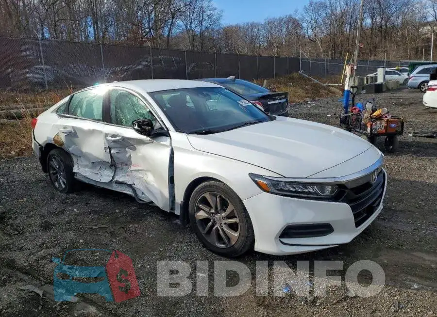 1HGCV1F11KA117525 Photo# 4