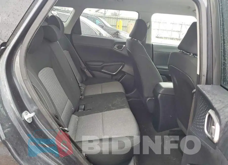KNDJ23AU6L7731514 Photo# 10