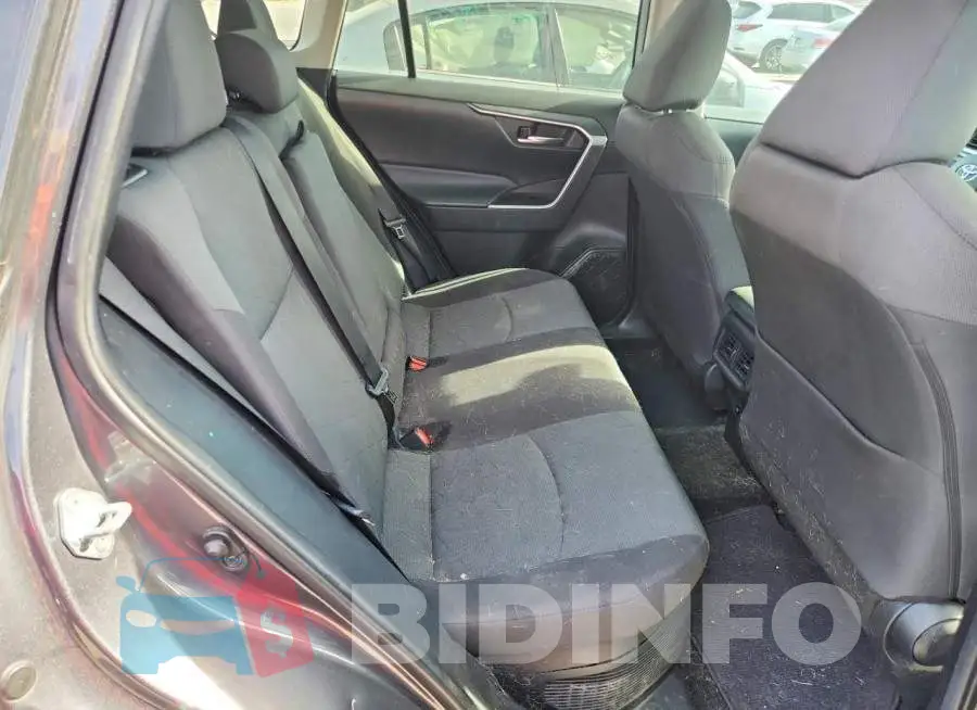 2T3RWRFV8LW058967 Photo# 10