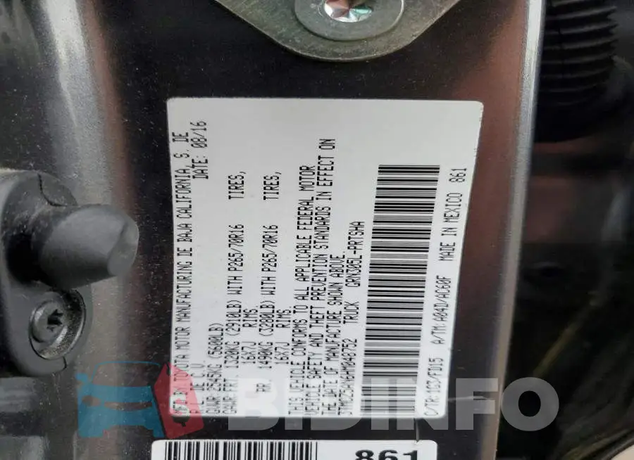 3TMCZ5AN6HM048752 Photo# 12