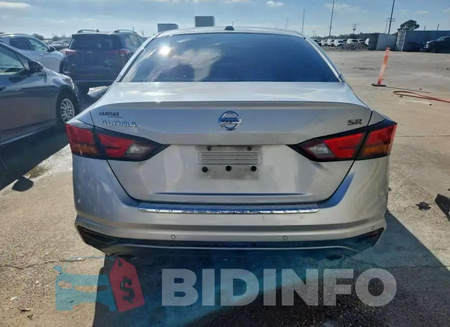 1N4BL4CV6MN301708 Photo# 6