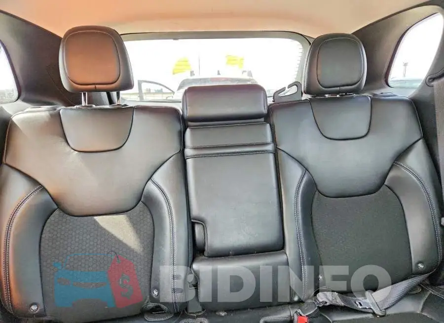 1C4PJMLB4KD181597 Photo# 10