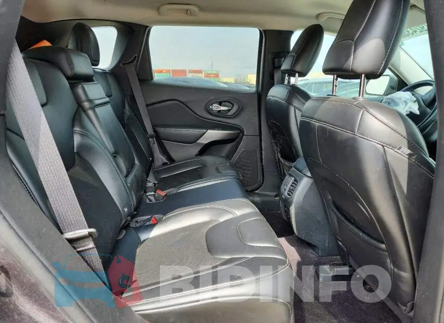 1C4PJMLB4KD181597 Photo# 11