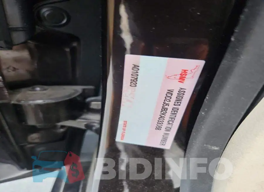 WDD2J5JB2KA033068 Photo# 12