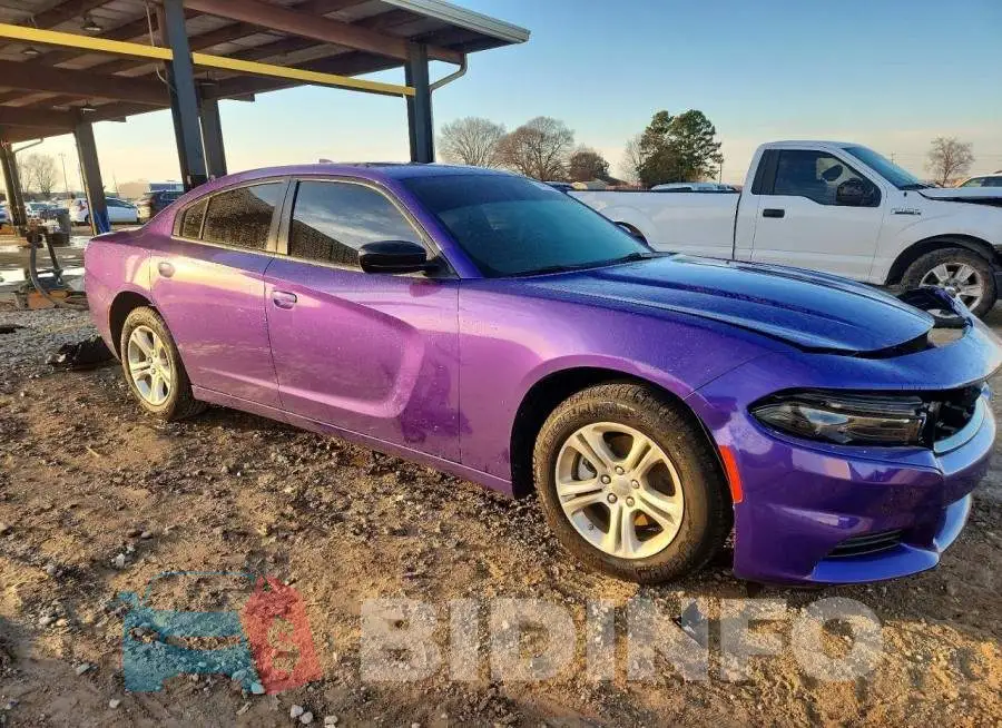 2C3CDXBG2PH674603 Photo# 4