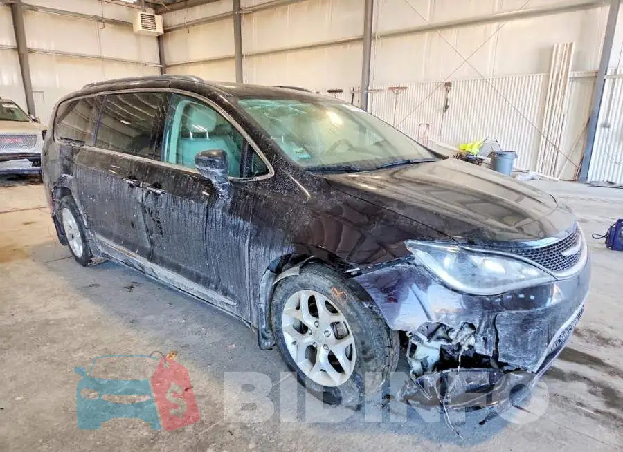2C4RC1EG3HR570179 Photo# 4