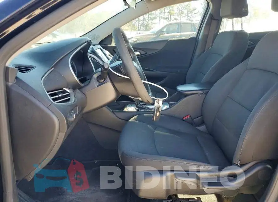 1G1ZB5ST3HF135027 Photo# 7