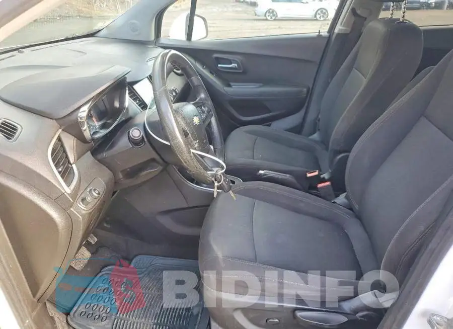 3GNCJPSB0JL155628 Photo# 7