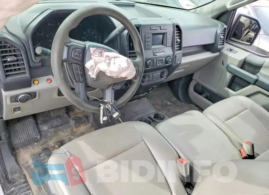 1FTNF1EG8JKF09243 Photo# 8