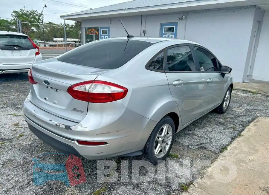 3FADP4BJXKM134742 Photo# 4
