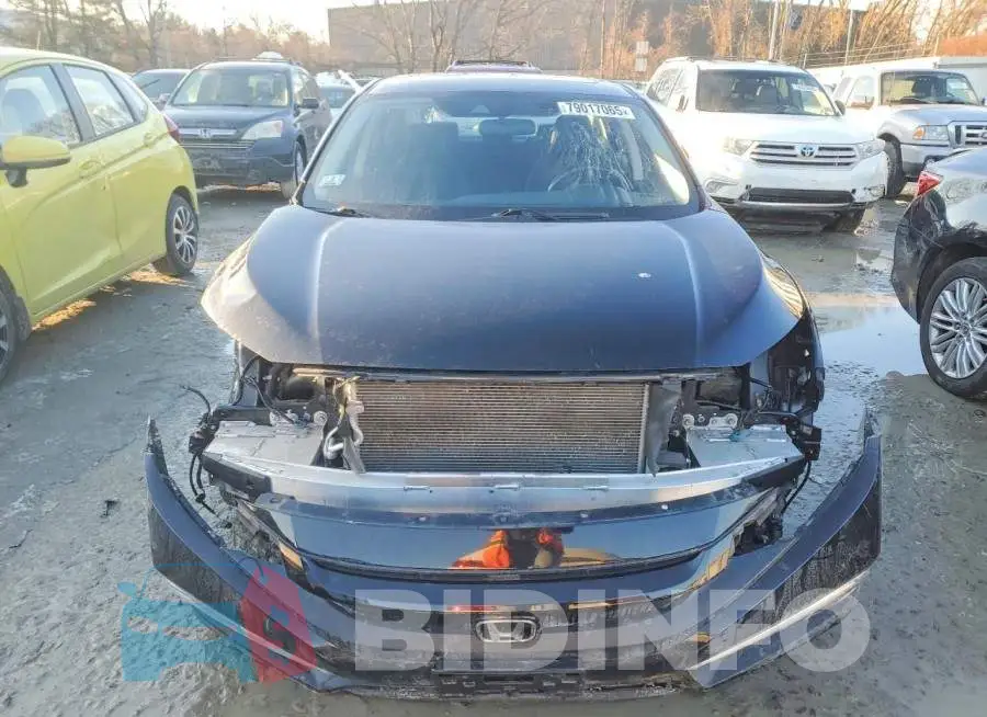 19XFC1F38ME206513 Photo# 5