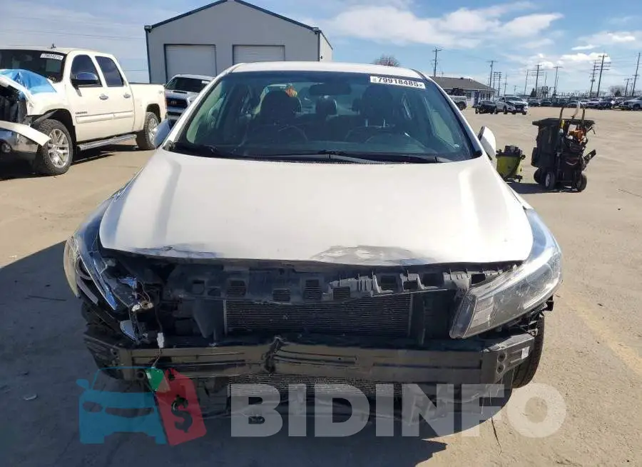 3KPFL4A84HE006884 Photo# 5