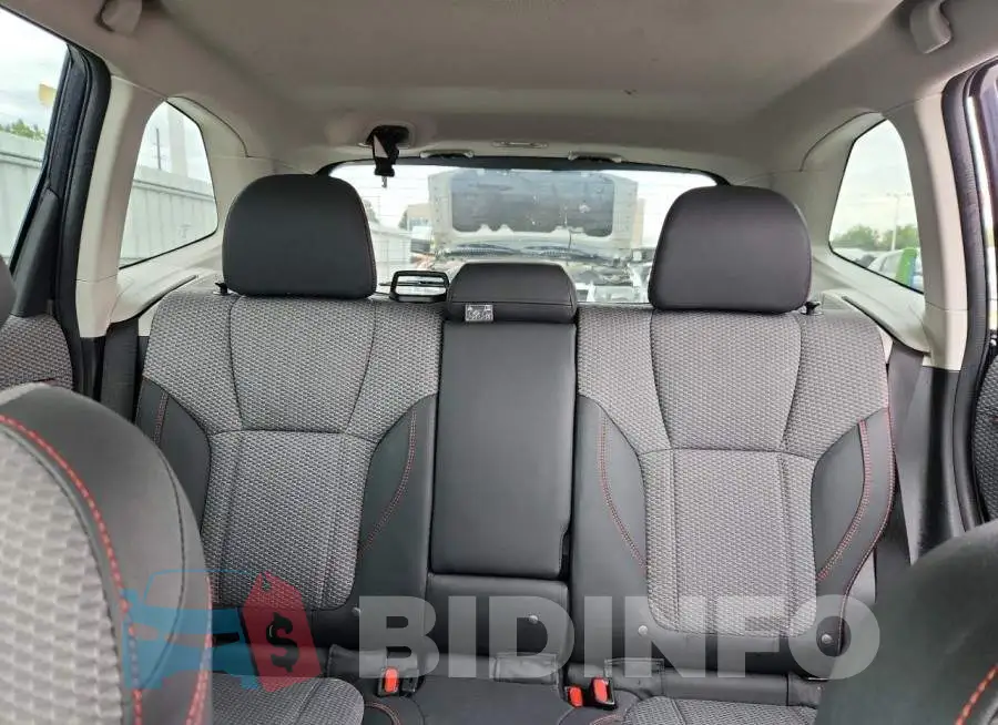 JF2SKAJC6NH402570 Photo# 10
