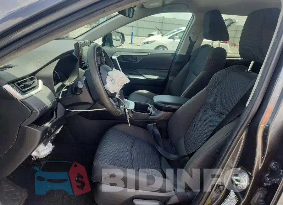 2T3H1RFV8NC175785 Photo# 7