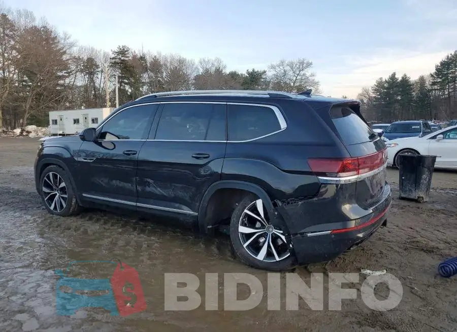1V2FR2CA8SC573602 Photo# 2