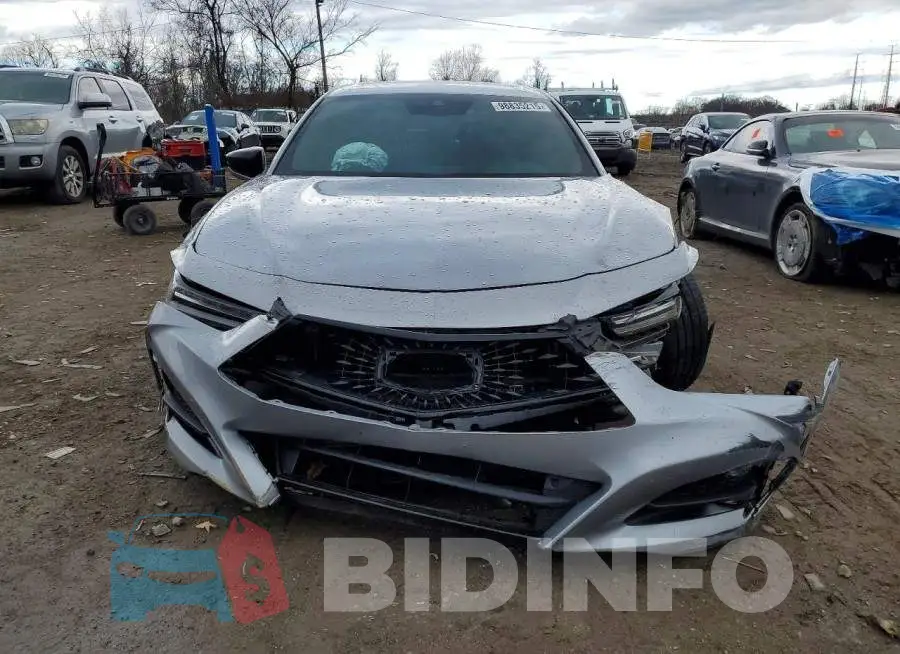 19UUB6F51MA012029 Photo# 5