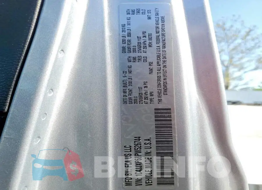 1C4JJXP68PW526744 Photo# 13