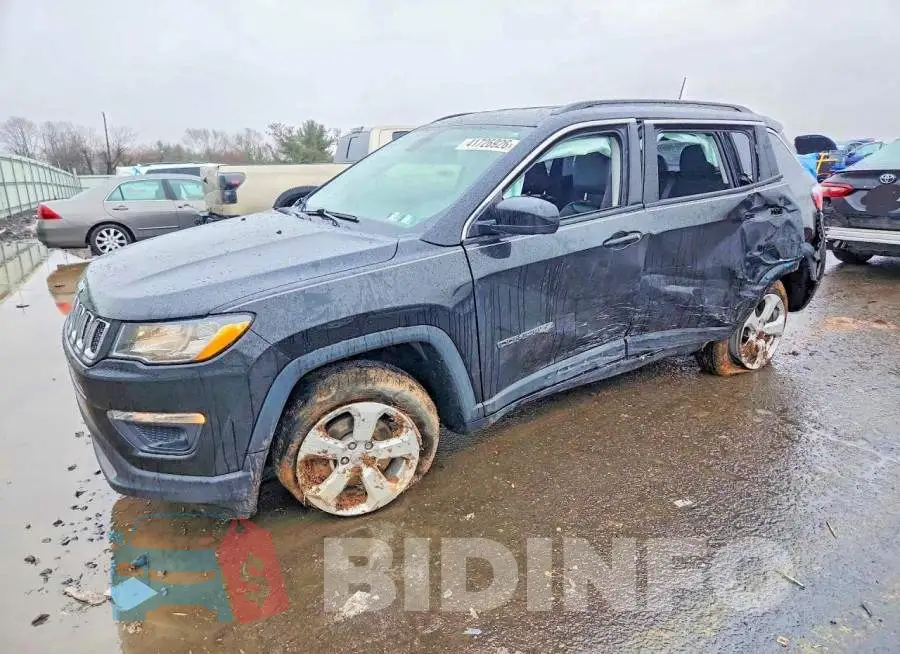 3C4NJDBB4LT132114 Photo# 1