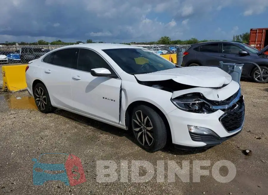 1G1ZG5ST9RF108272 Photo# 4