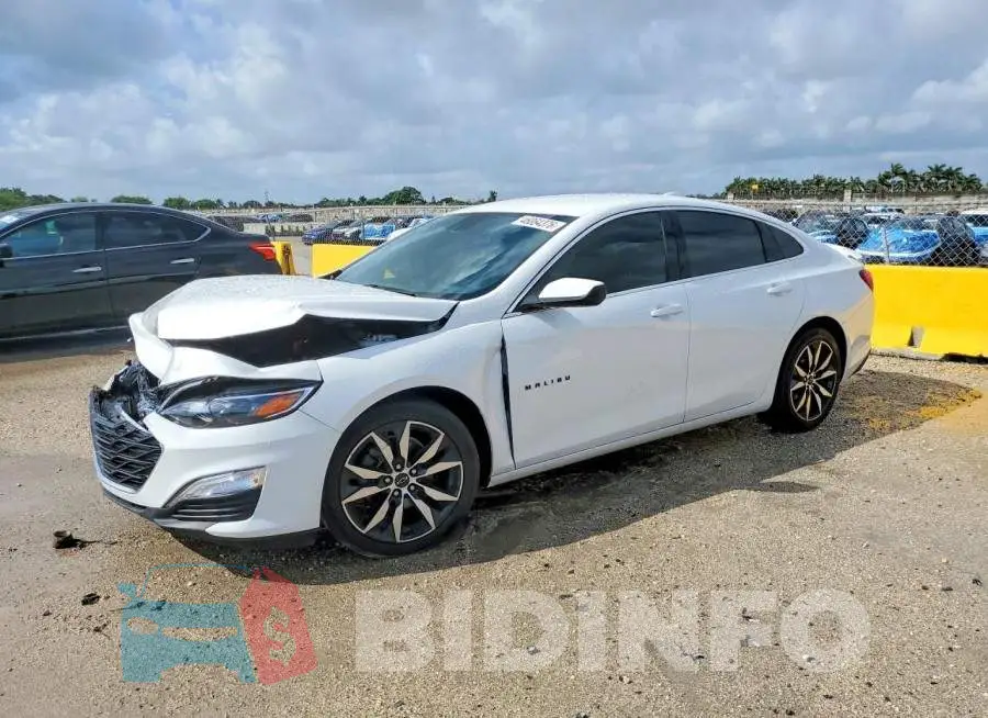 1G1ZG5ST9RF108272 Photo# 1