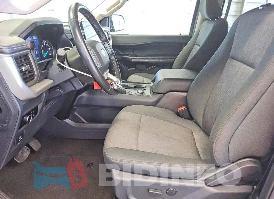 1FMJK1J87REA58689 Photo# 7
