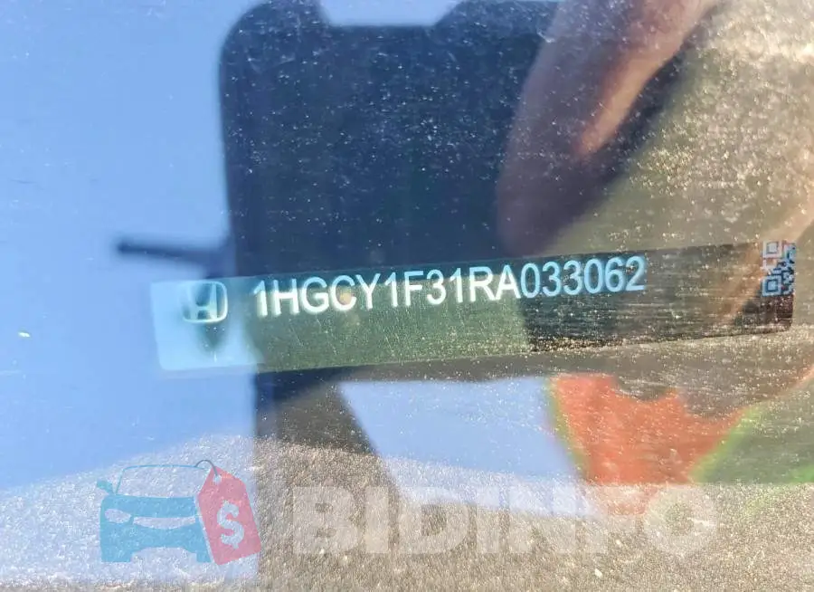 1HGCY1F31RA033062 Photo# 12