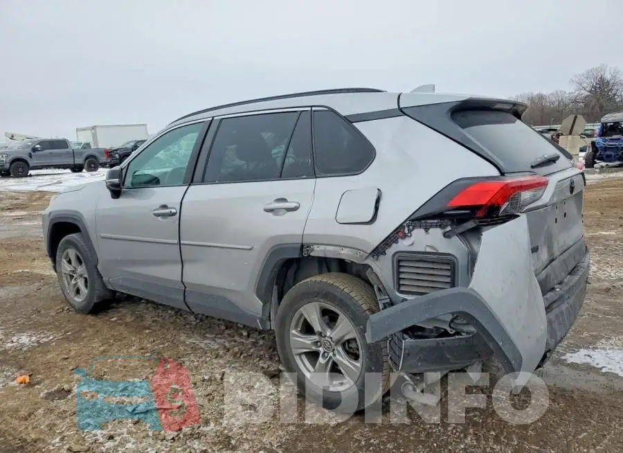 2T3P1RFV7NC288283 Photo# 2