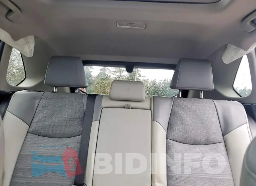 4T3D6RFV0MU035937 Photo# 10