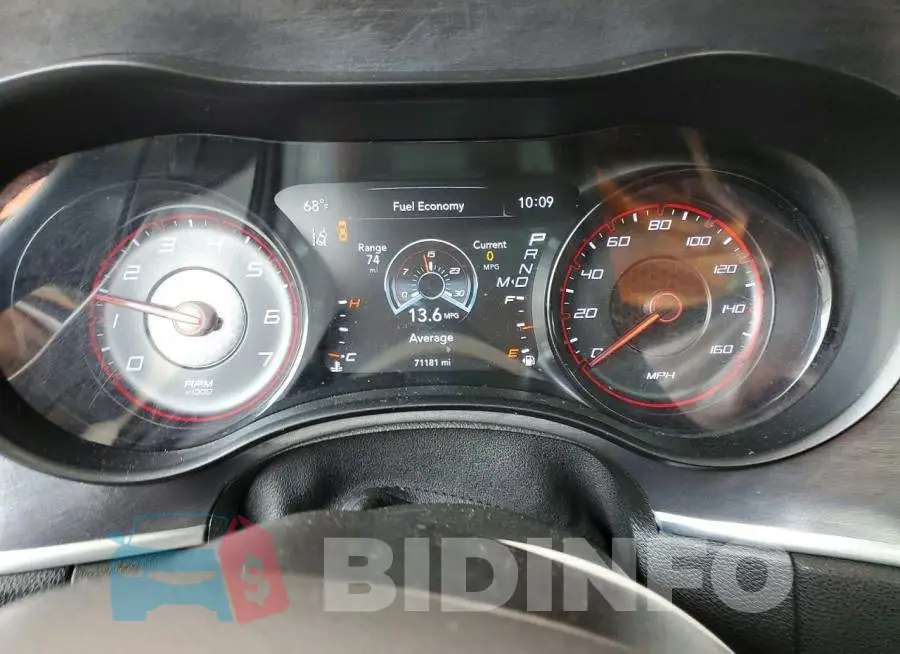 2C3CDXCT7HH585137 Photo# 9