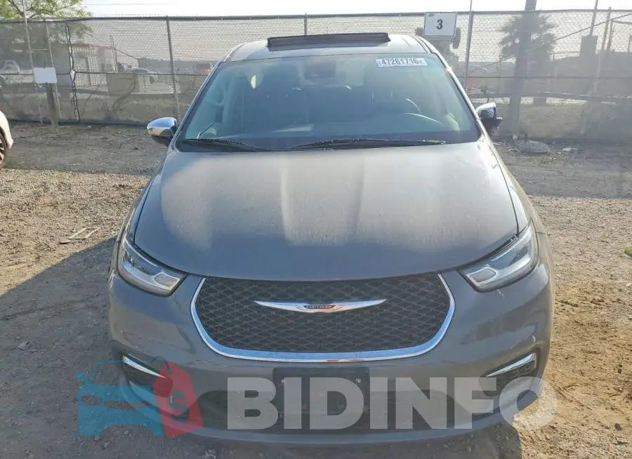 2C4RC1S77PR612064 Photo# 5