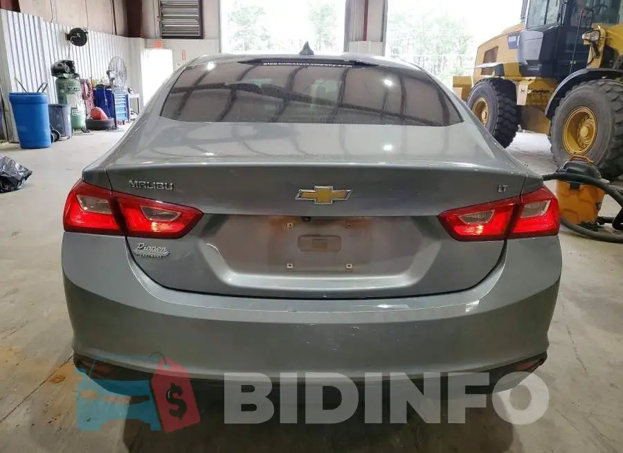 1G1ZD5ST8PF142130 Photo# 6