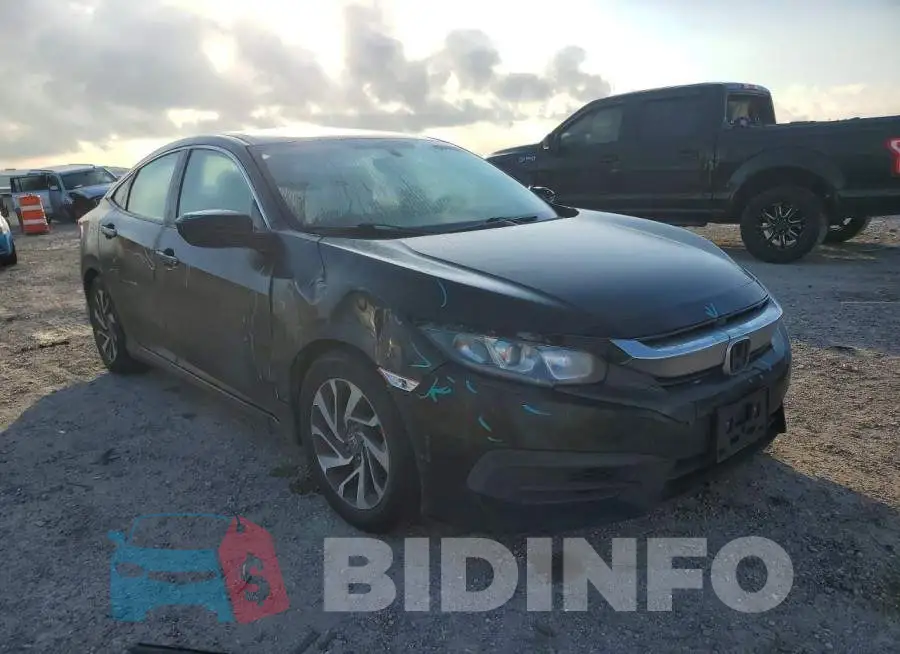 19XFC2F70HE009382 Photo# 4