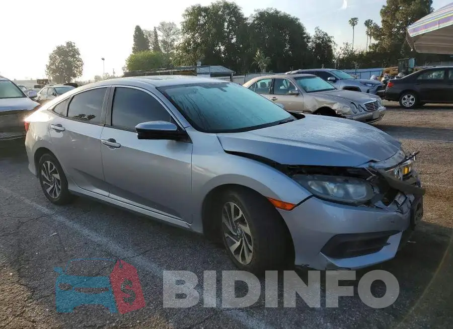 2HGFC2F73HH566986 Photo# 4