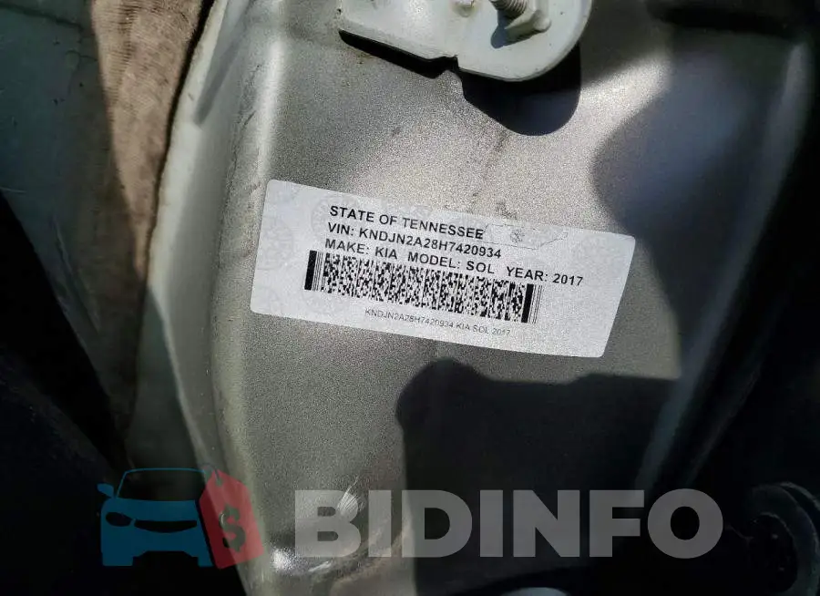 KNDJN2A28H7420934 Photo# 13