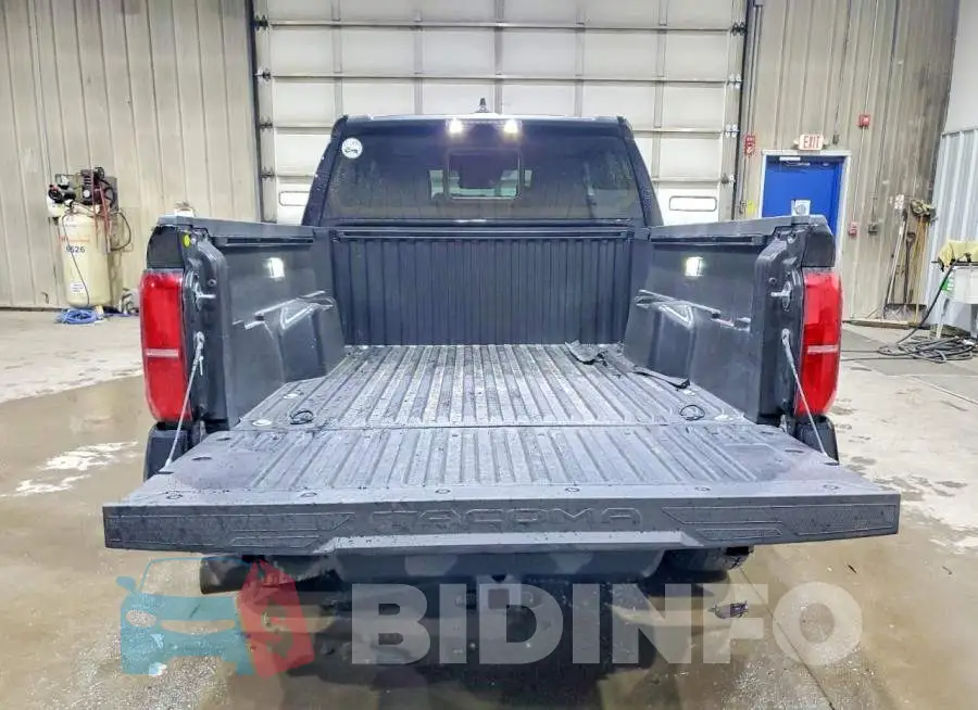 3TMLB5JN7SM159015 Photo# 6