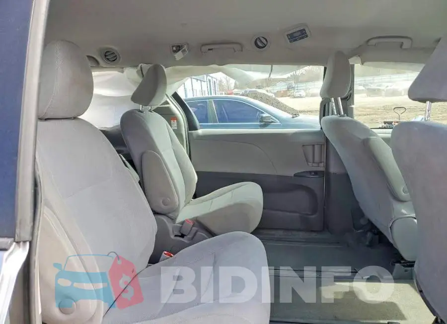 5TDZZ3DC2JS963189 Photo# 11