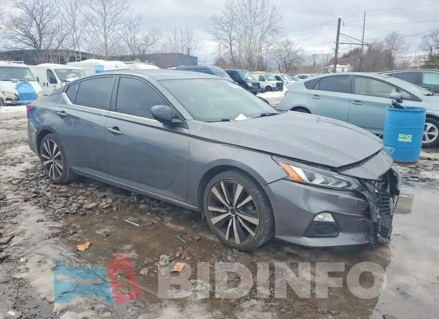 1N4BL4CV3LC238013 Photo# 4