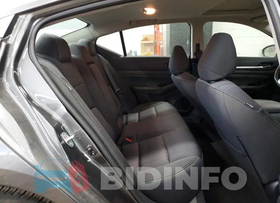 1N4BL4DVXPN381789 Photo# 10