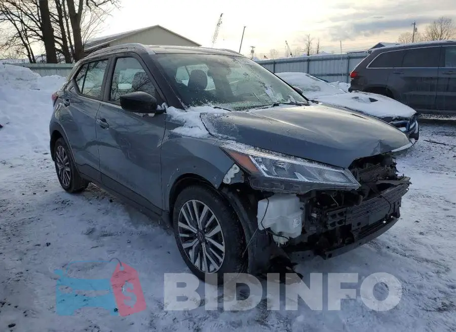 3N1CP5CV5PL557628 Photo# 4