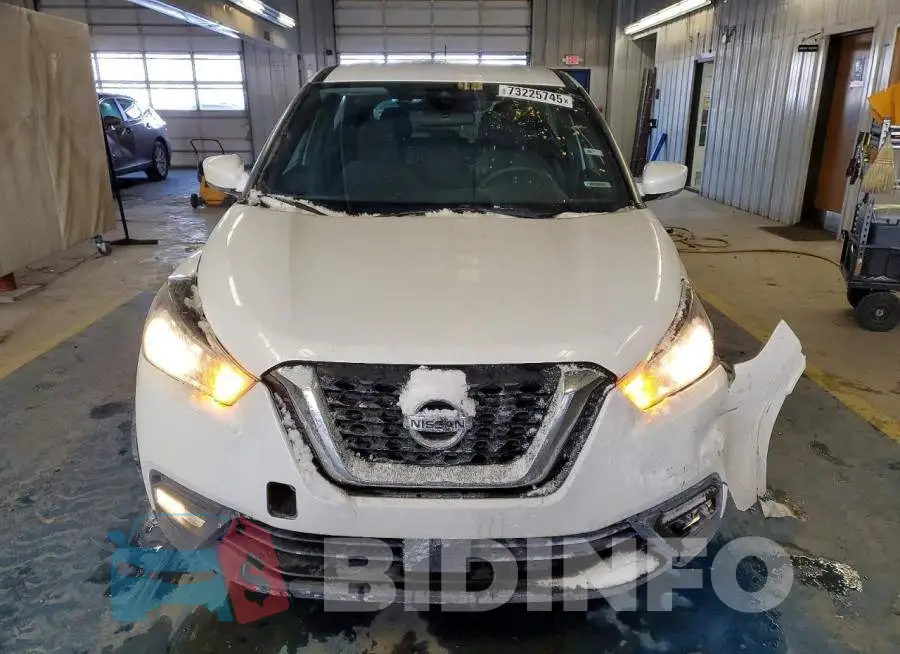 3N1CP5CV7LL482909 Photo# 5