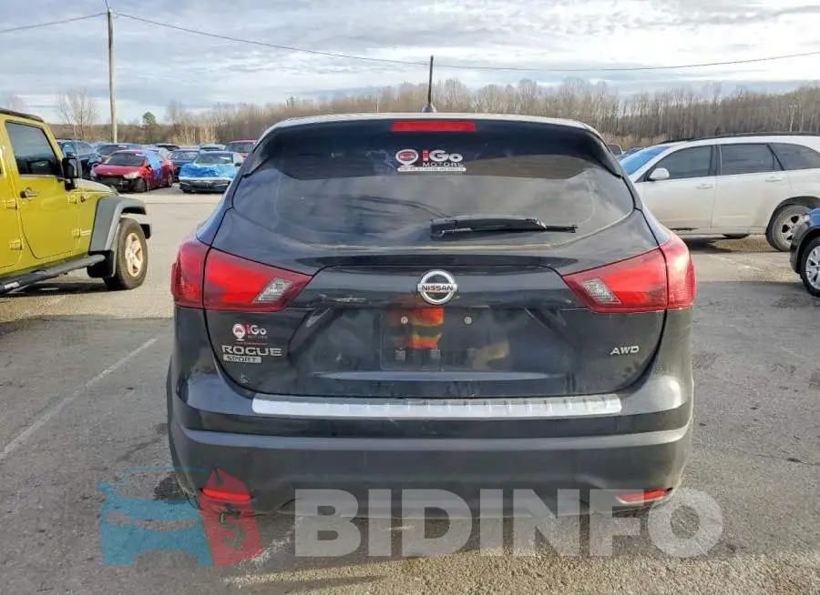 JN1BJ1CRXHW102052 Photo# 6