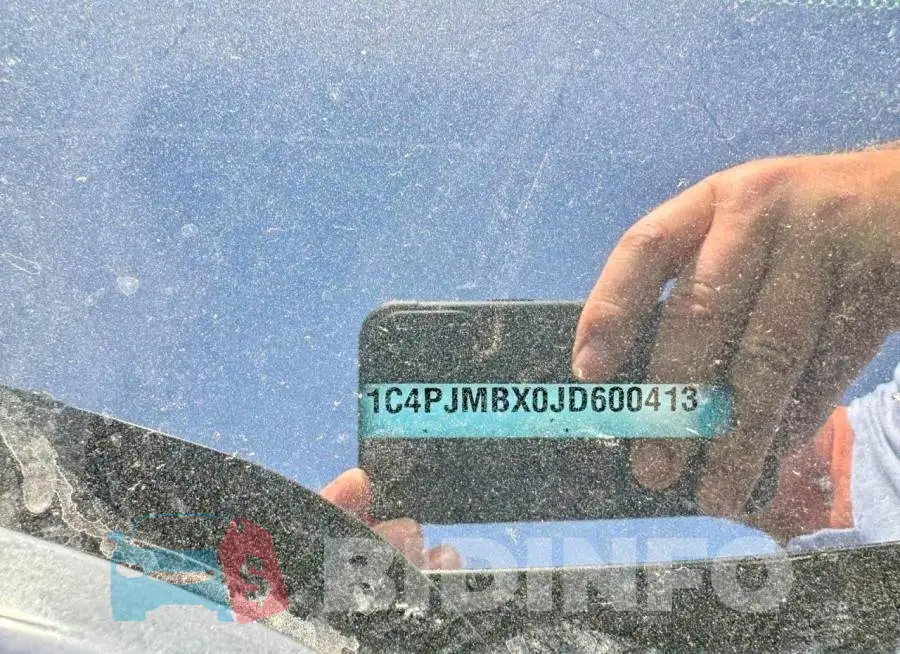 1C4PJMBX0JD600413 Photo# 10
