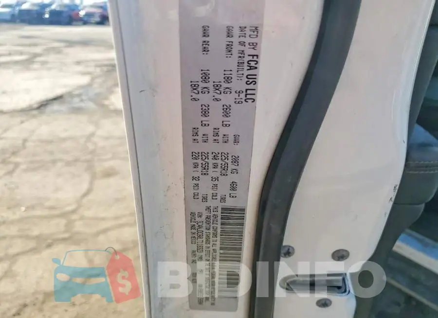 3C4NJDCB0LT118323 Photo# 12