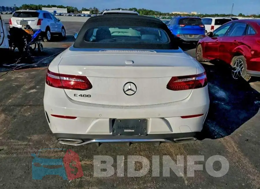 WDD1K6FBXJF040892 Photo# 6
