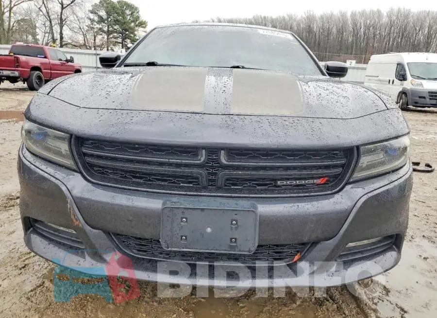 2C3CDXHG5JH156113 Photo# 5