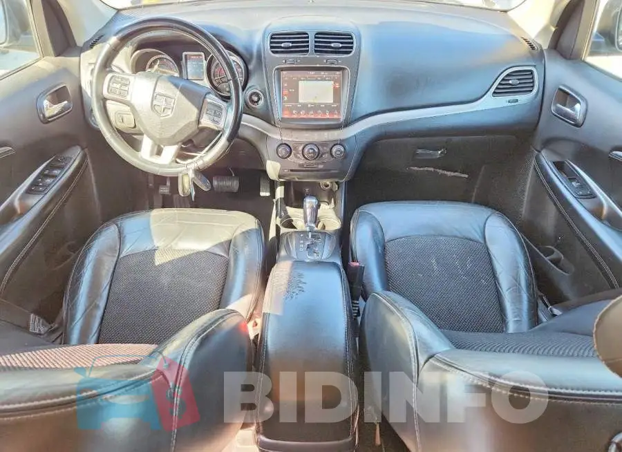 3C4PDCGG9JT228185 Photo# 8