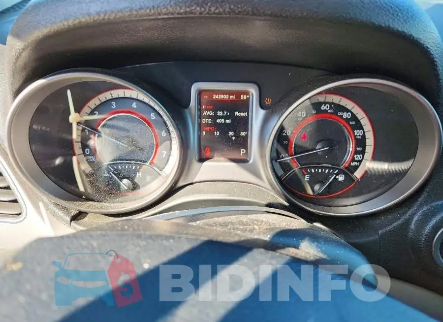 3C4PDCGG9JT228185 Photo# 9